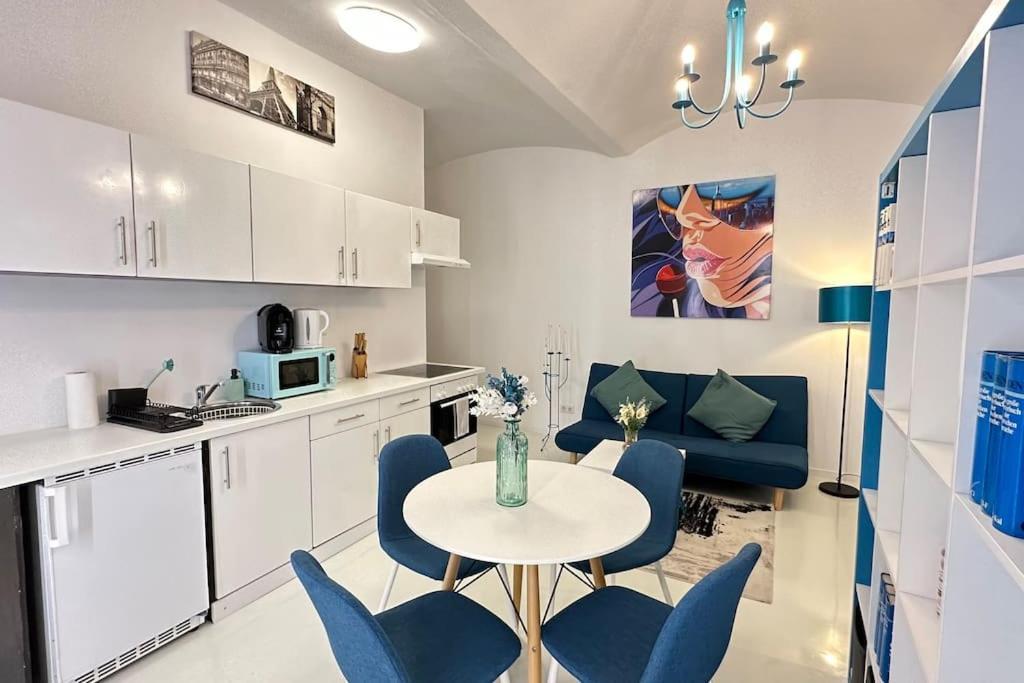 C'Est La Vie A Paris Apartment Wiedeń Zewnętrze zdjęcie
