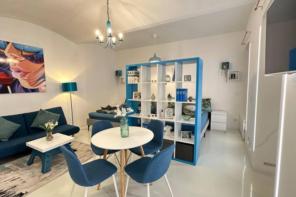 C'Est La Vie A Paris Apartment Wiedeń Zewnętrze zdjęcie